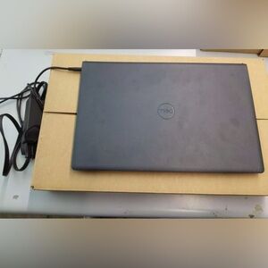 DELL Inspiron 15 3520 Business Laptop - good condition
